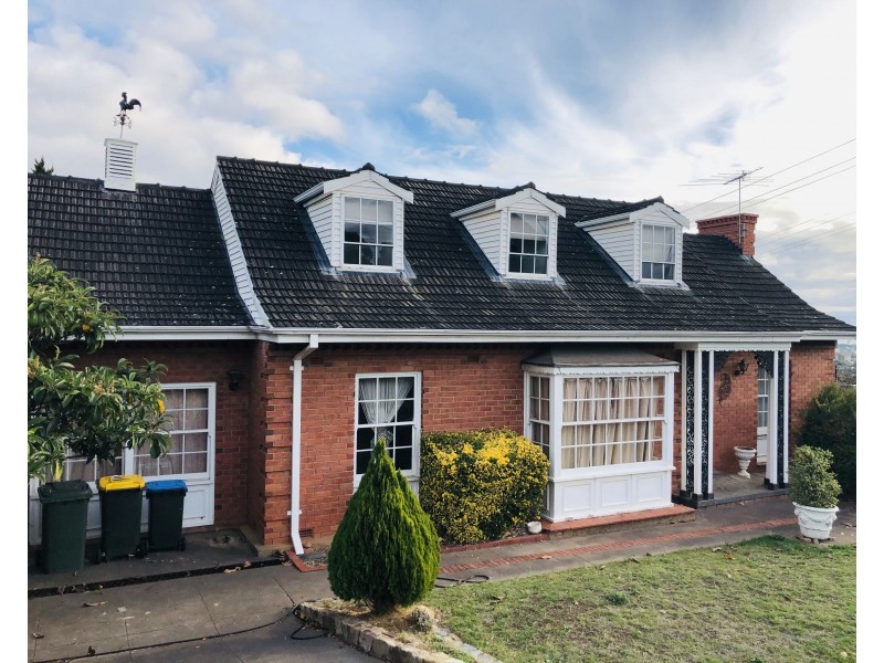 82 Shepherds Hill Road, Bellevue Heights SA 5050