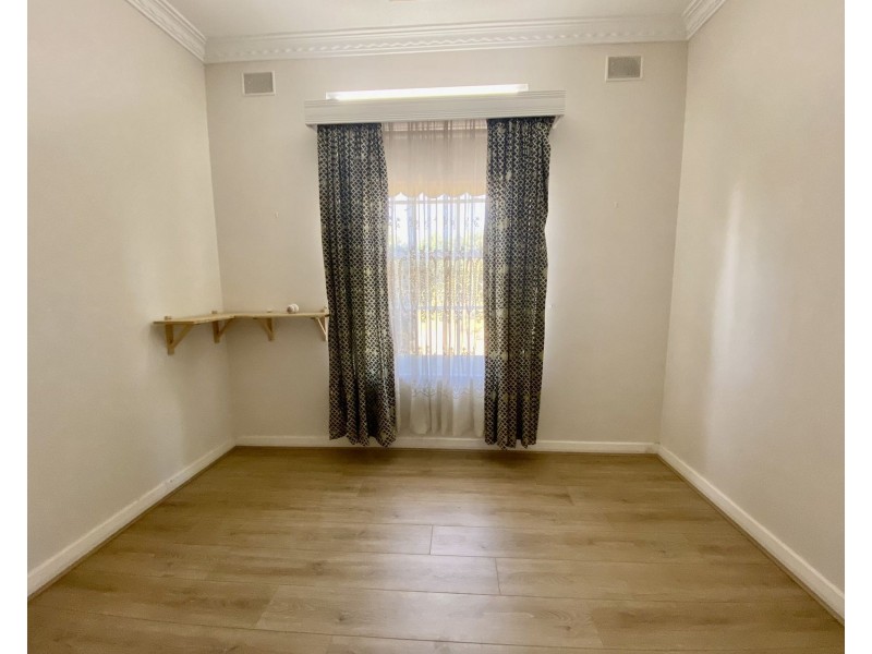 82 Shepherds Hill Road, Bellevue Heights SA 5050