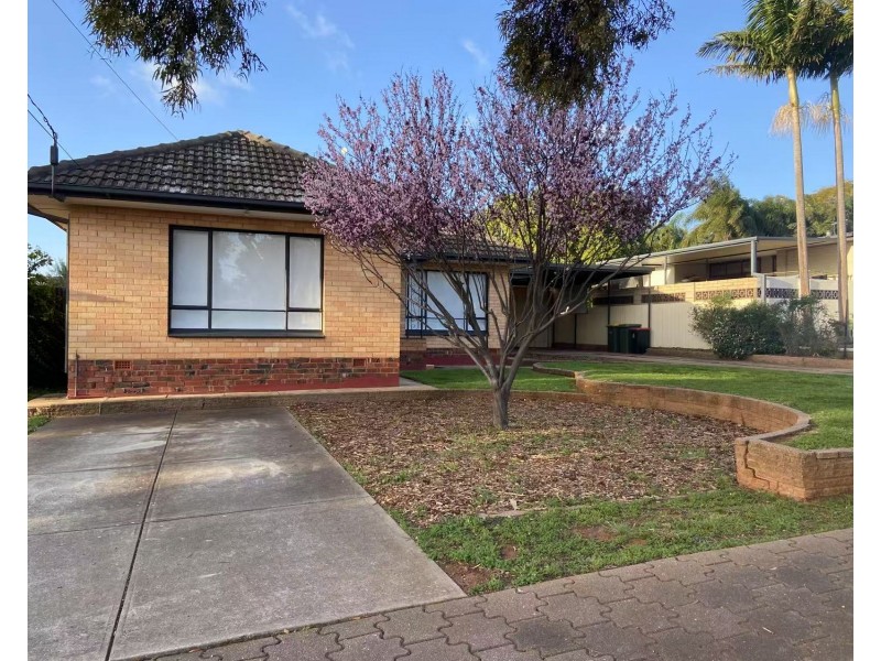 12 Kennett Street, Para Hills SA 5096