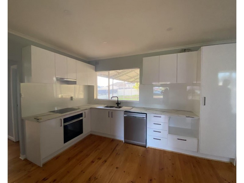 12 Kennett Street, Para Hills SA 5096