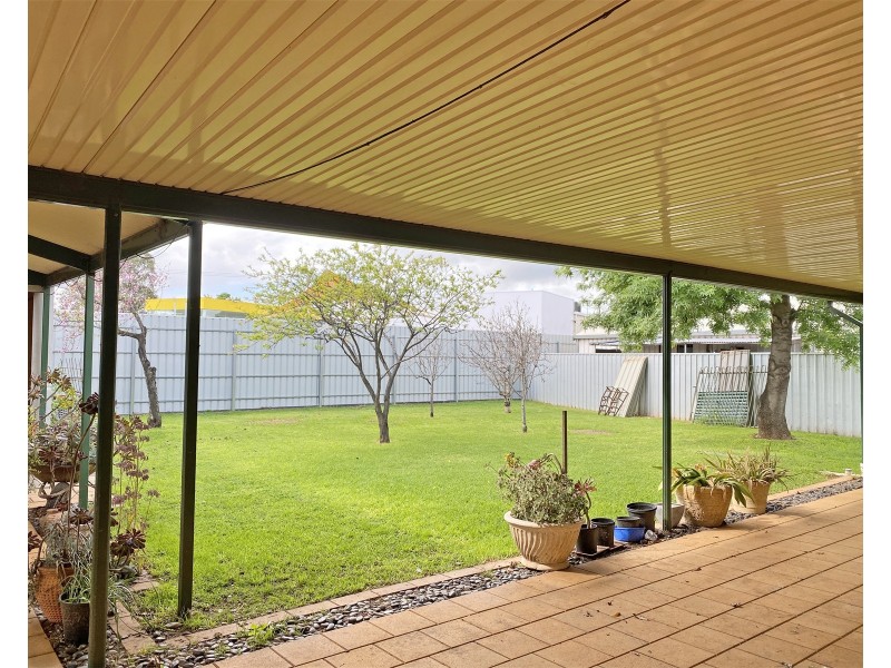 31 Oakleigh Road, Marion SA 5043