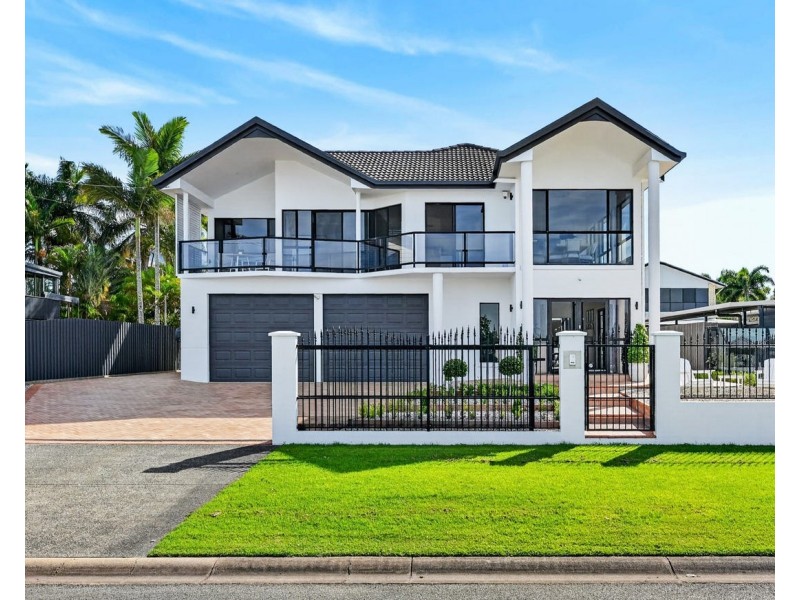 14 Pool Street, Hope Island QLD 4212