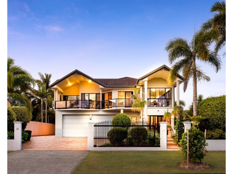 14 Pool Street, Hope Island QLD 4212