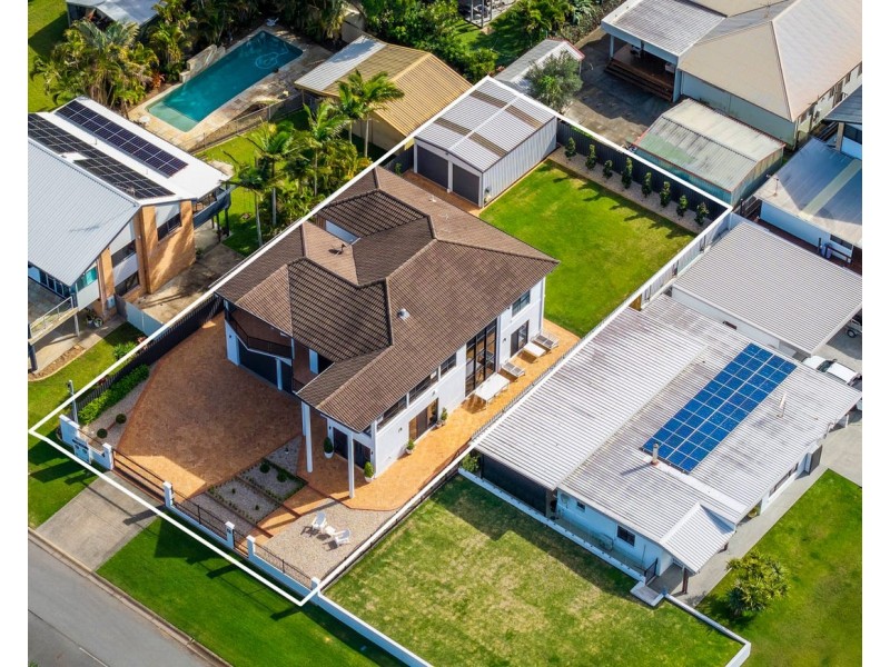 14 Pool Street, Hope Island QLD 4212