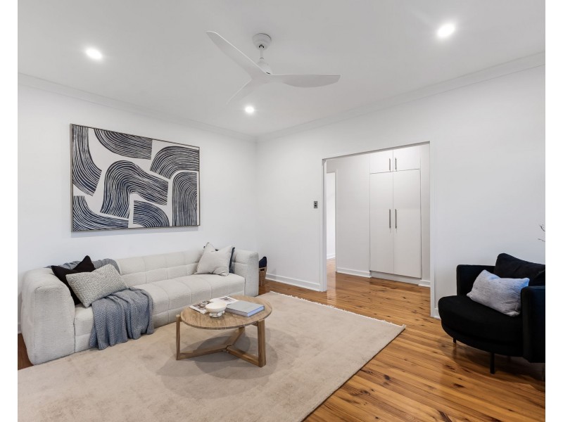 4 Woodland Road, Mitchell Park SA 5043