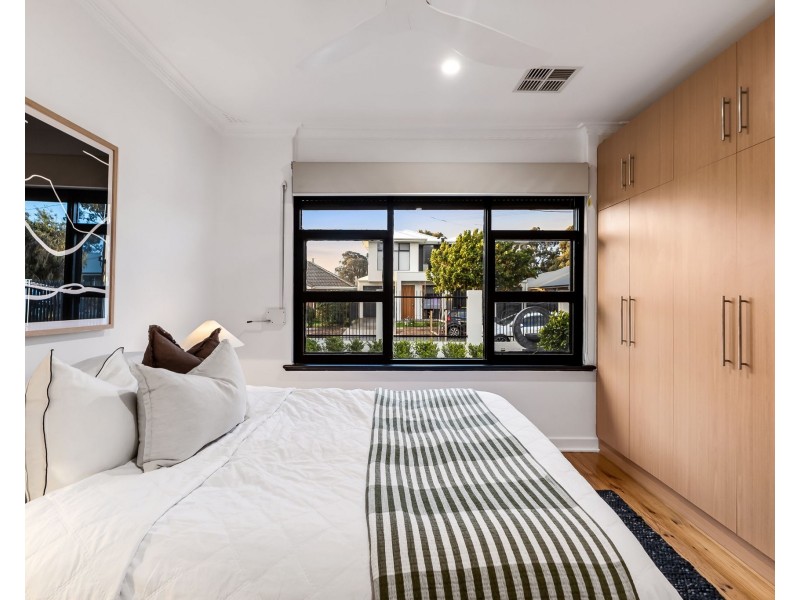 4 Woodland Road, Mitchell Park SA 5043