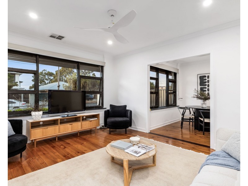 4 Woodland Road, Mitchell Park SA 5043