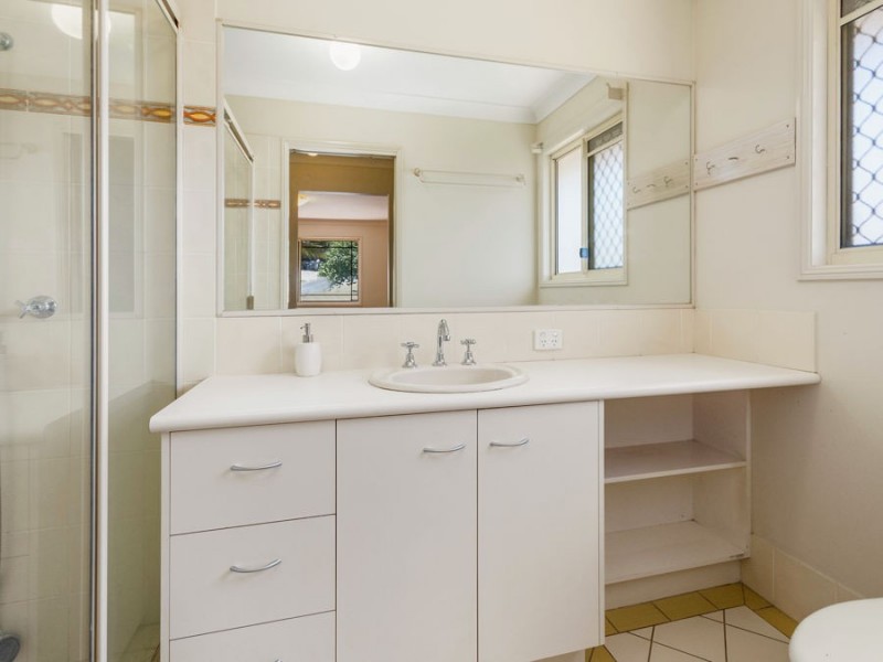 7 Deborah Place, Westlake QLD 4074