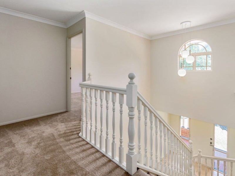 7 Deborah Place, Westlake QLD 4074