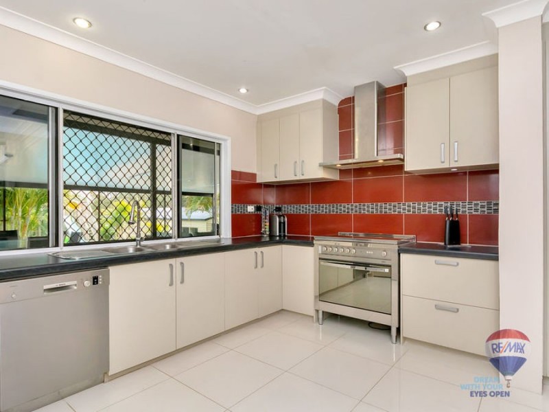 29 STUART STREET, Barellan Point QLD 4306