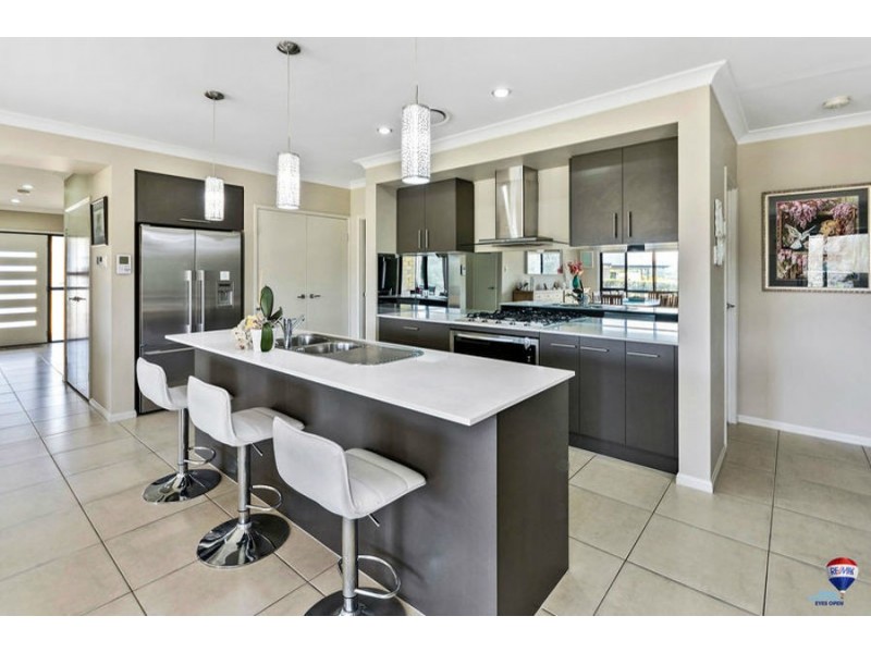 42 Waterfront Drive, Karalee QLD 4306