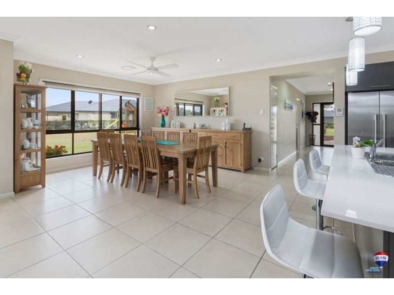 42 Waterfront Drive, Karalee QLD 4306