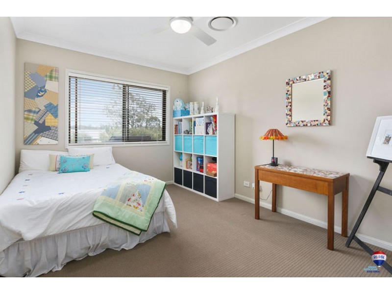 42 Waterfront Drive, Karalee QLD 4306