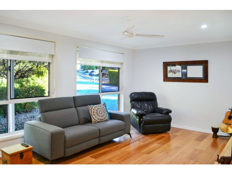 209 Lansdowne Way, Chuwar QLD 4306