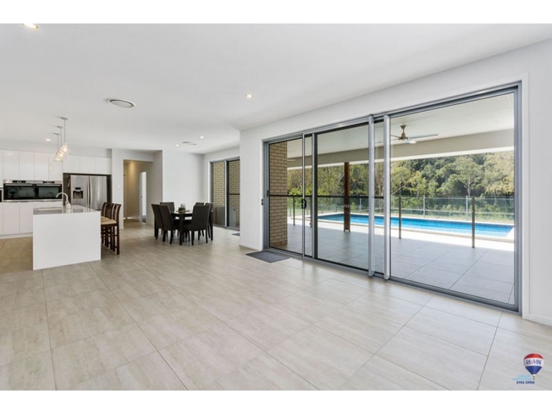 38 Baradine close, Karalee QLD 4306