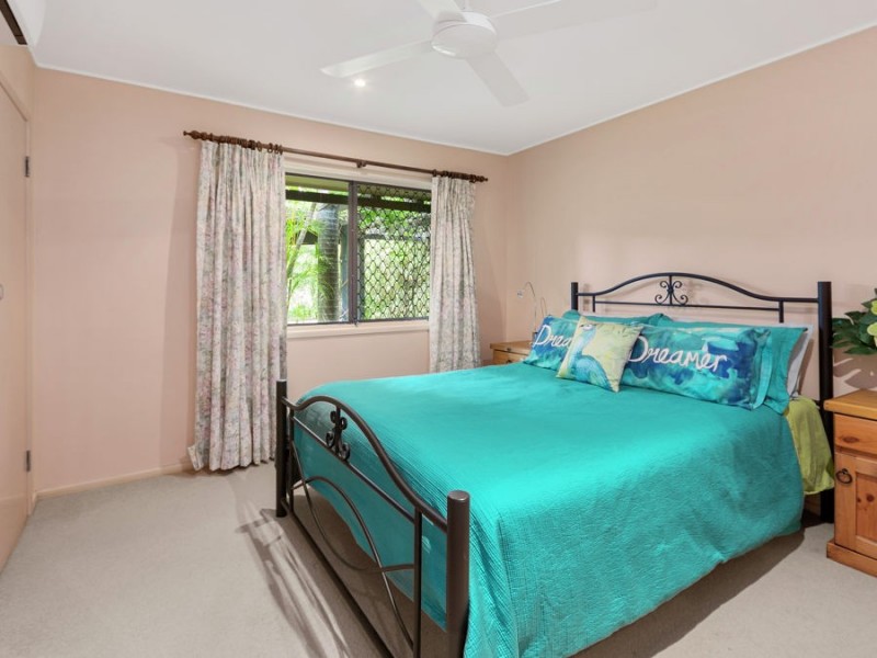 12 Galleon street, Jamboree Heights QLD 4074