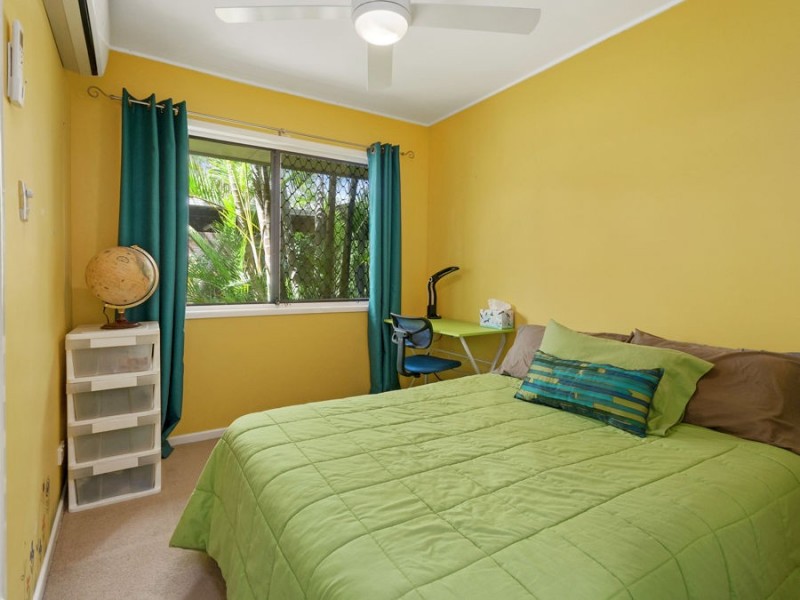 12 Galleon street, Jamboree Heights QLD 4074