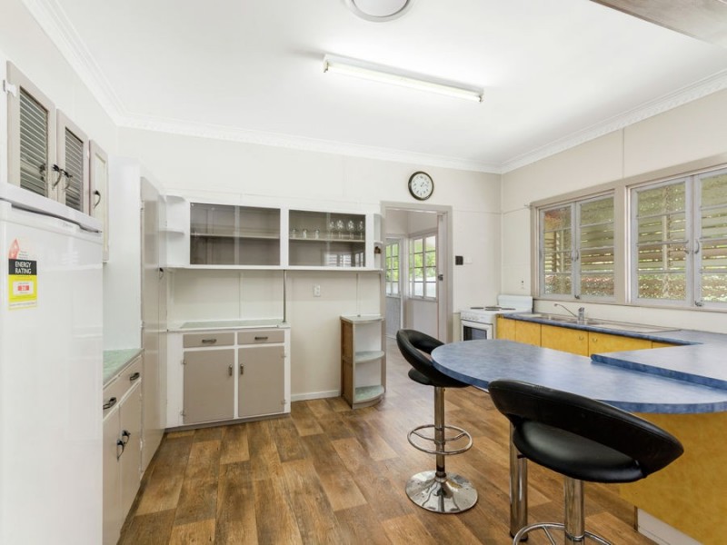 21 Fernvale Road, Brassall QLD 4305