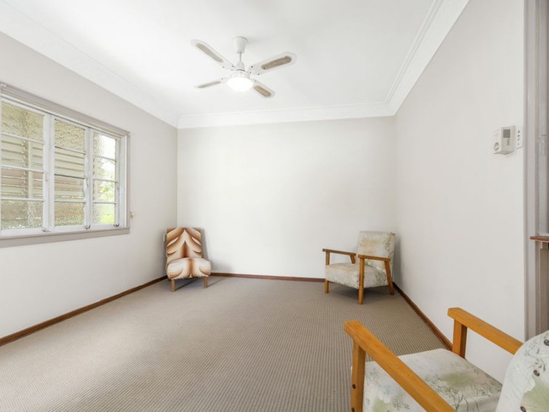 21 Fernvale Road, Brassall QLD 4305