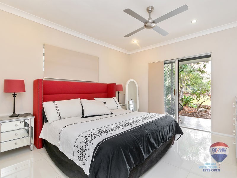 29 STUART STREET, Barellan Point QLD 4306