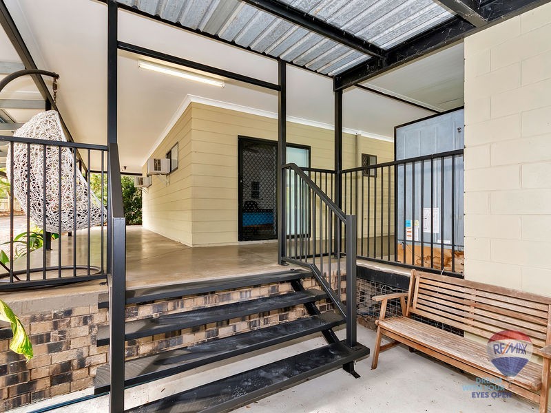 29 STUART STREET, Barellan Point QLD 4306