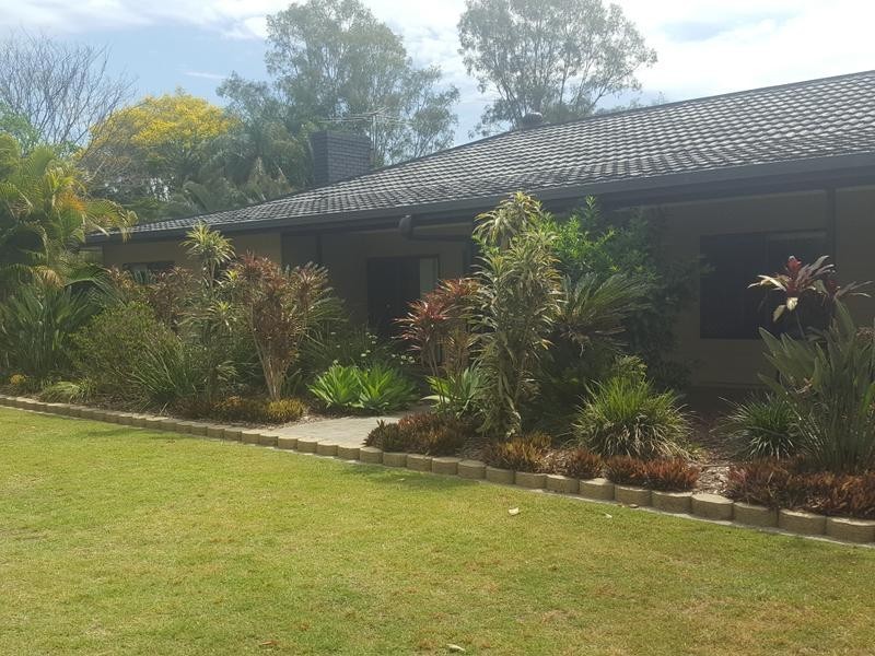 29 STUART STREET, Barellan Point QLD 4306