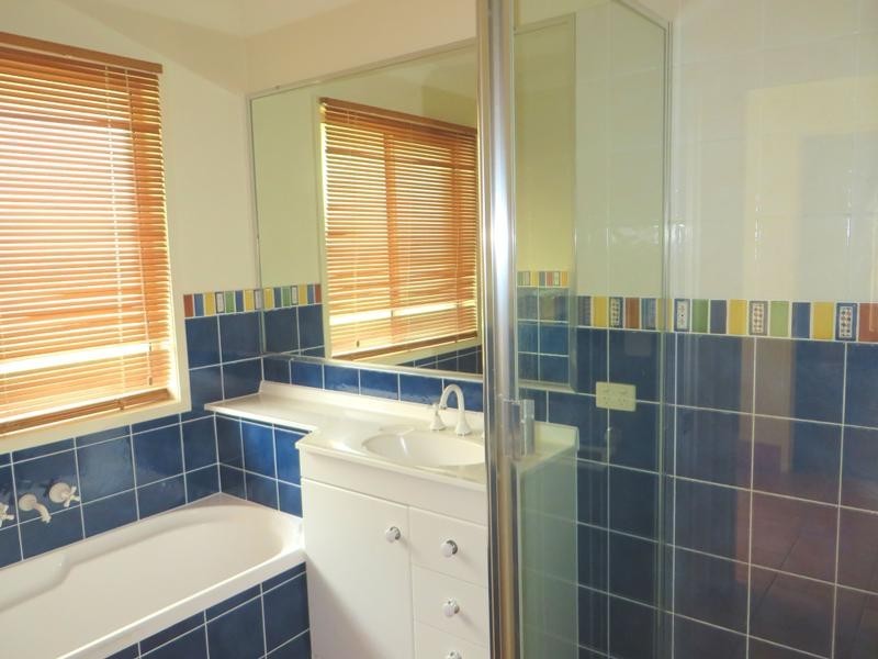 44 Cotter Crescent, Riverhills QLD 4074