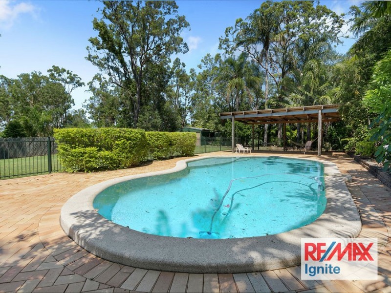 18 OXLEY DRIVE, Karalee QLD 4306