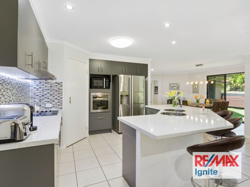 16 Krystyna Court, Karalee QLD 4306