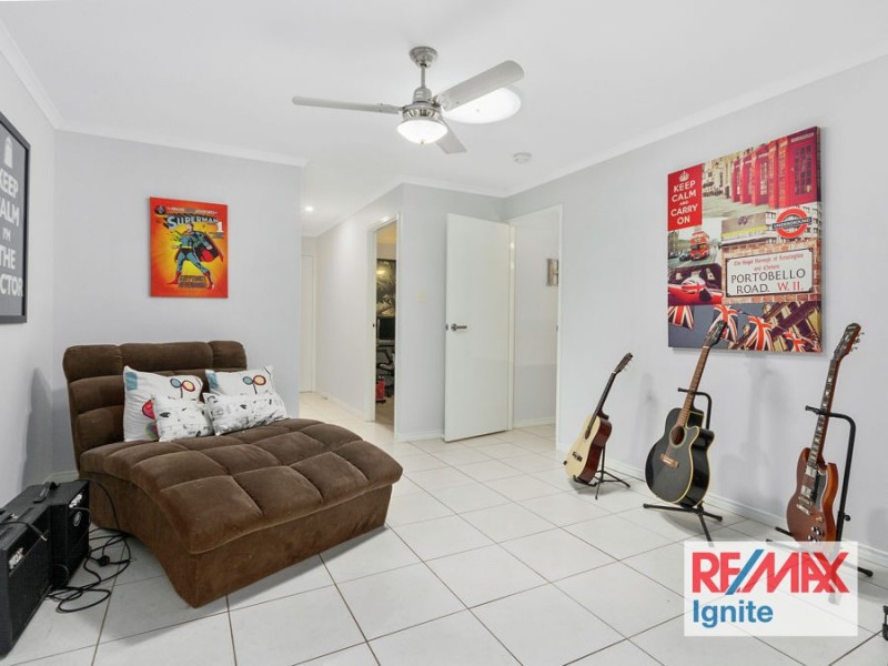 16 Krystyna Court, Karalee QLD 4306