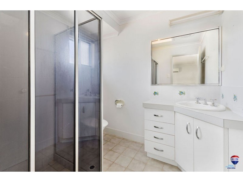 25 PERTH STREET, Karalee QLD 4306