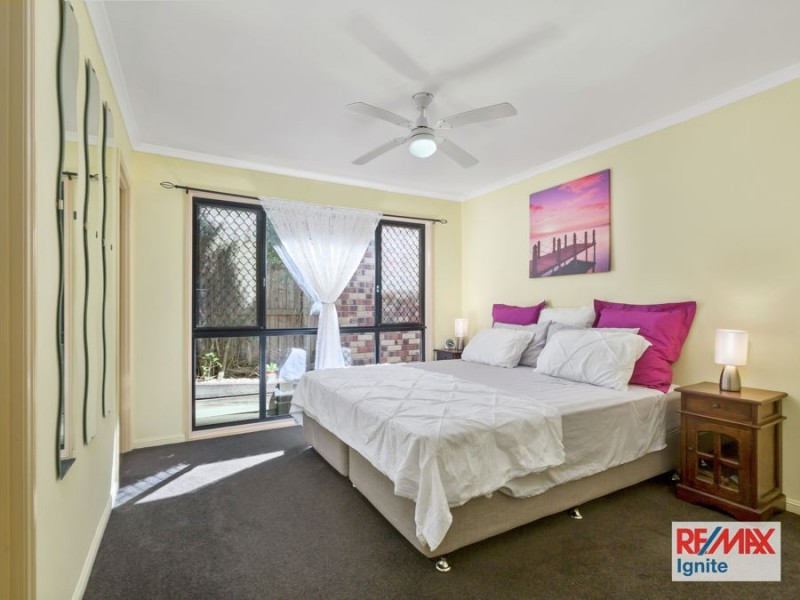 57 GLORIOUS WAY, Forest Lake QLD 4078