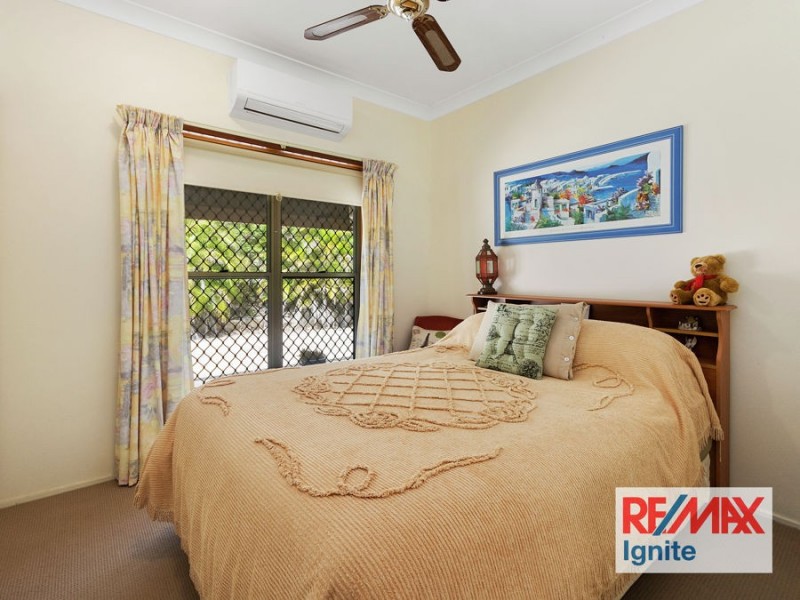 94 PHILLIP CRESCENT, Barellan Point QLD 4306