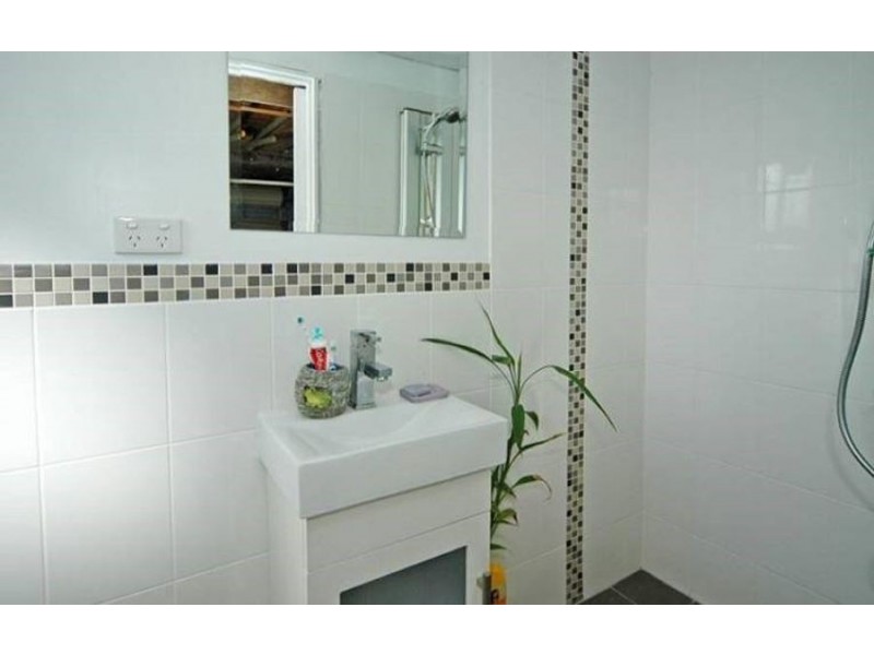 7 SPINNAKER STREET, Jamboree Heights QLD 4074