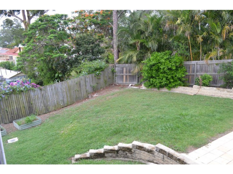 7 SPINNAKER STREET, Jamboree Heights QLD 4074