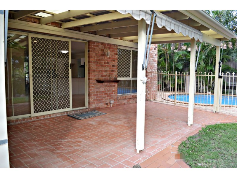 7 Deborah Place, Westlake QLD 4074