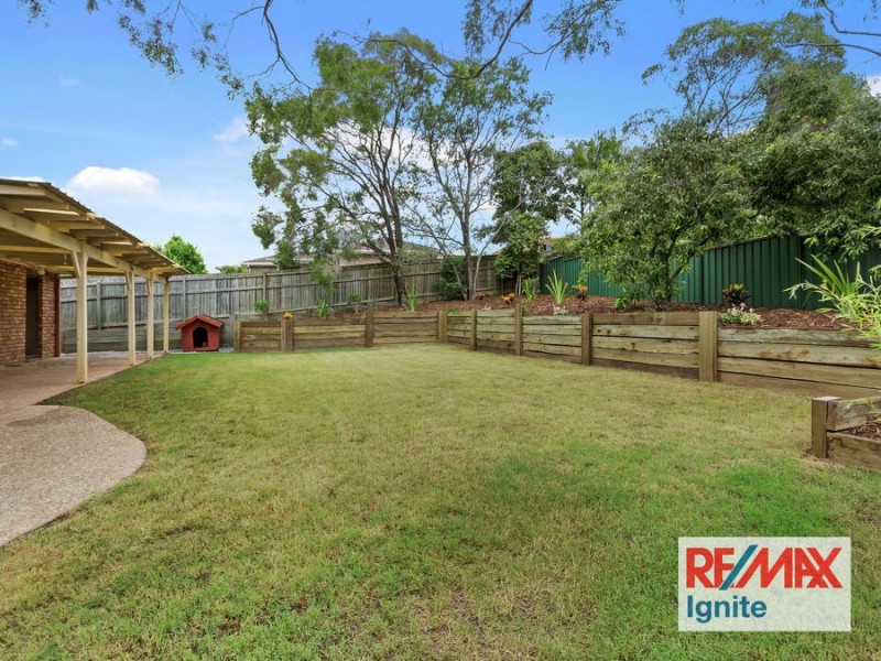6 Pallert Street, Middle Park QLD 4074