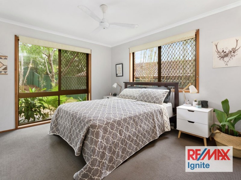 6 Pallert Street, Middle Park QLD 4074