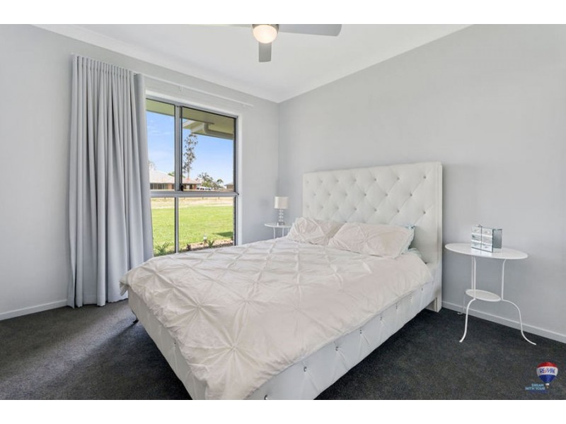 38 Baradine close, Karalee QLD 4306