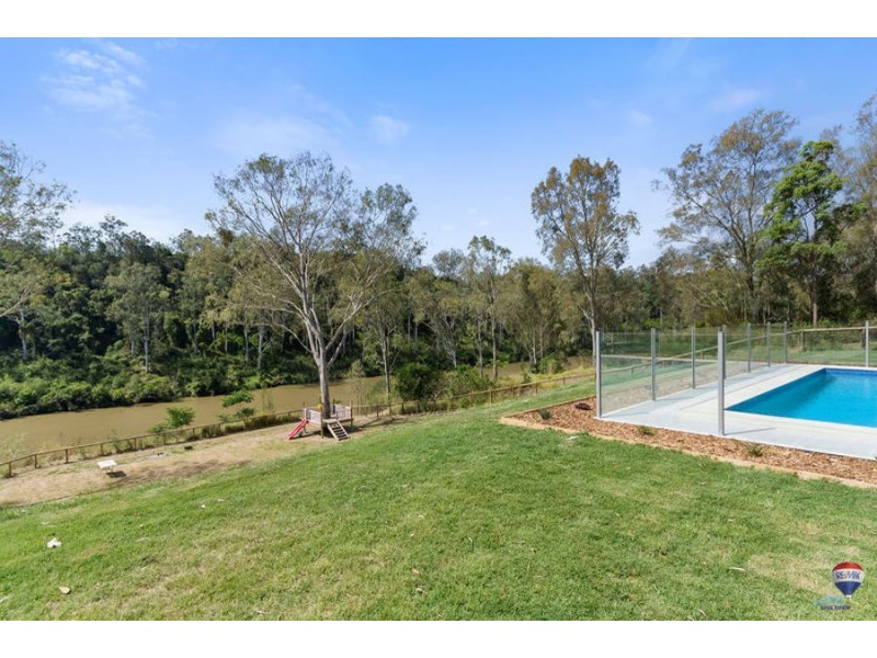 38 Baradine close, Karalee QLD 4306
