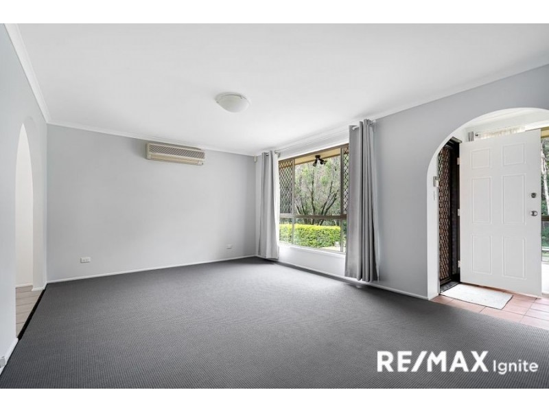 25 Andaman Street, Jamboree Heights QLD 4074