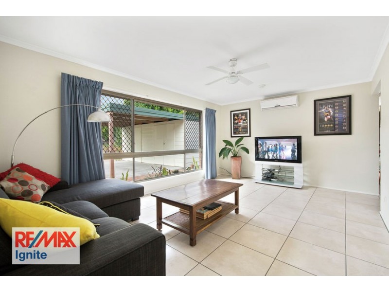 25 Athos Street, Riverhills QLD 4074