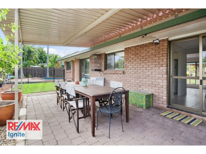 25 Athos Street, Riverhills QLD 4074