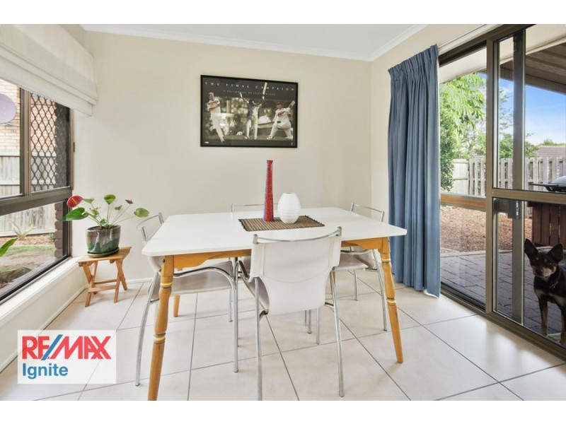 25 Athos Street, Riverhills QLD 4074