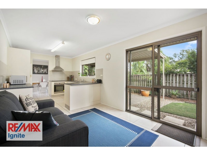 25 Athos Street, Riverhills QLD 4074