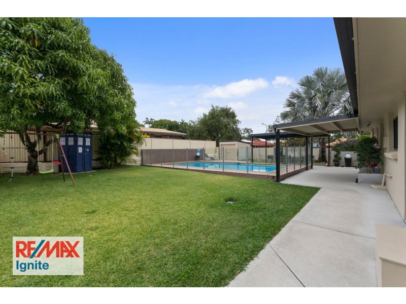 6 Tigris Street, Riverhills QLD 4074