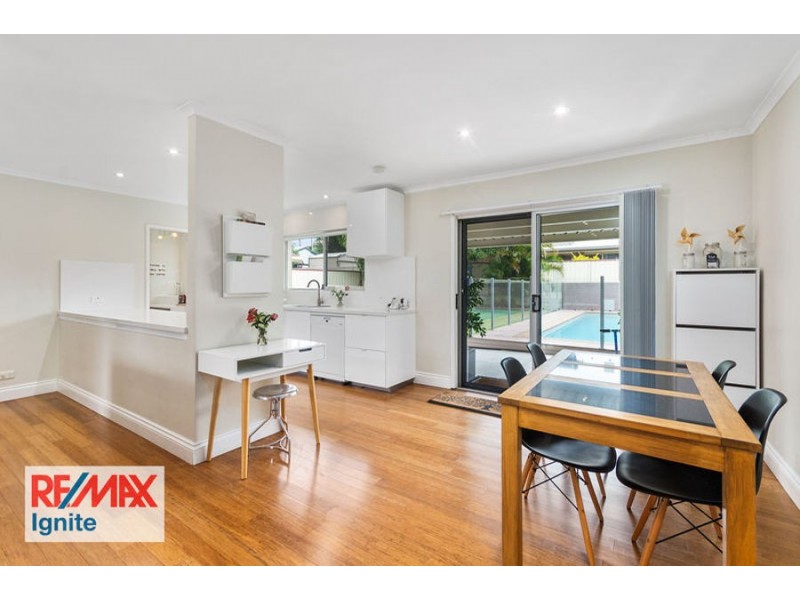 6 Tigris Street, Riverhills QLD 4074