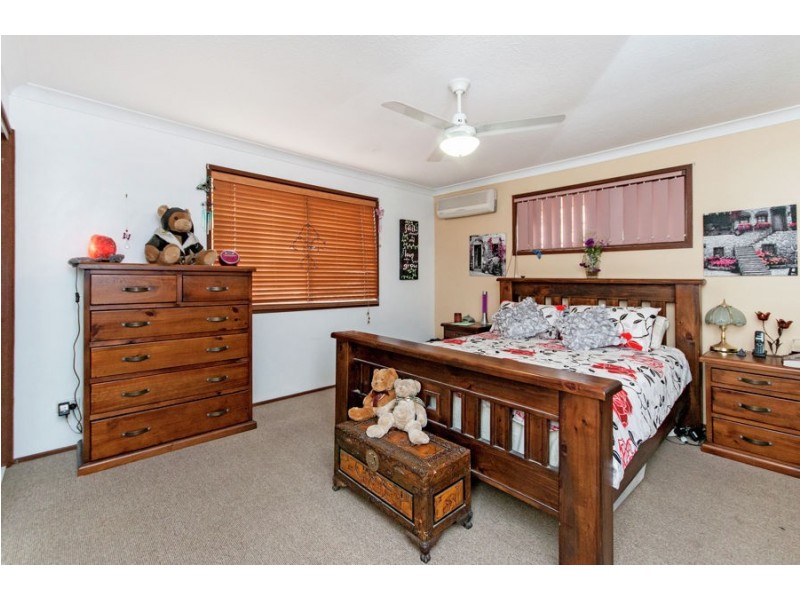 77 Leichhardt Crescent, Barellan Point QLD 4306