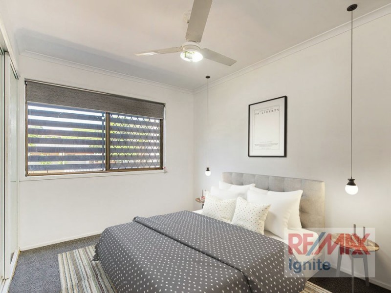 15 Hazelton Street, Riverhills QLD 4074