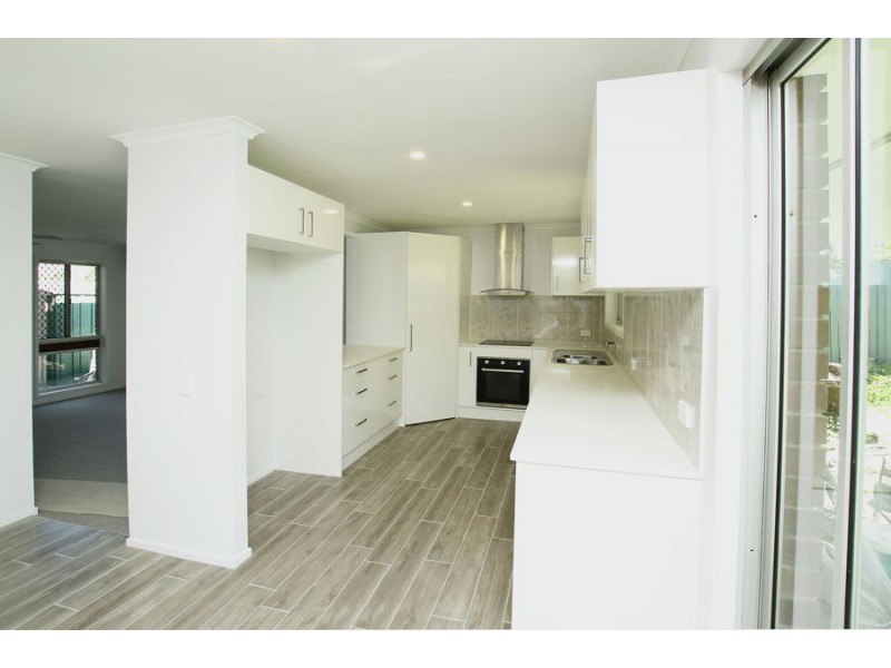 3 Zeil Street, Riverhills QLD 4074